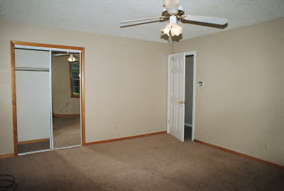 bedroom 2, view 1