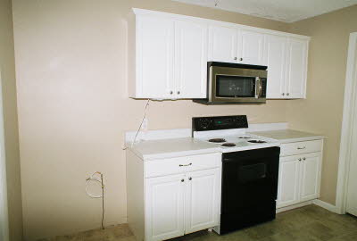 kitchen, view 3